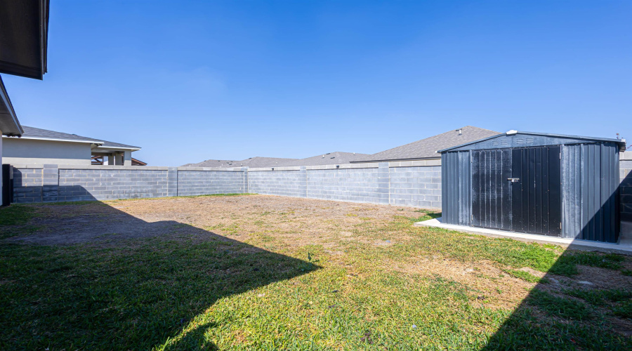 626 Journey Loop, Laredo, Texas 78045, 3 Bedrooms Bedrooms, 6 Rooms Rooms,2 BathroomsBathrooms,Residential,For Sale,626 Journey Loop,20261070