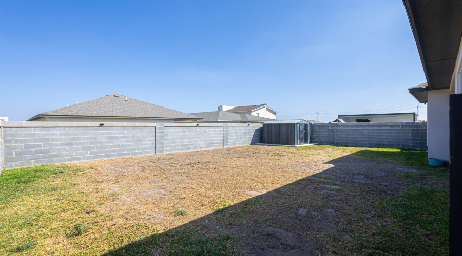 626 Journey Loop, Laredo, Texas 78045, 3 Bedrooms Bedrooms, 6 Rooms Rooms,2 BathroomsBathrooms,Residential,For Sale,626 Journey Loop,20261070