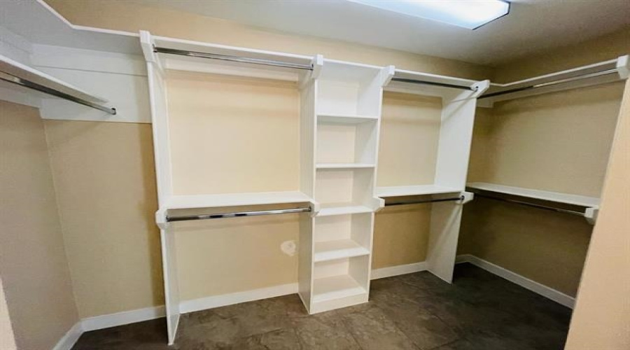 1613 Rene Solis Dr., LAREDO, Texas 78046, 3 Bedrooms Bedrooms, 4 Rooms Rooms,2 BathroomsBathrooms,Residential,For Rent,1613 Rene Solis Dr.,20261073