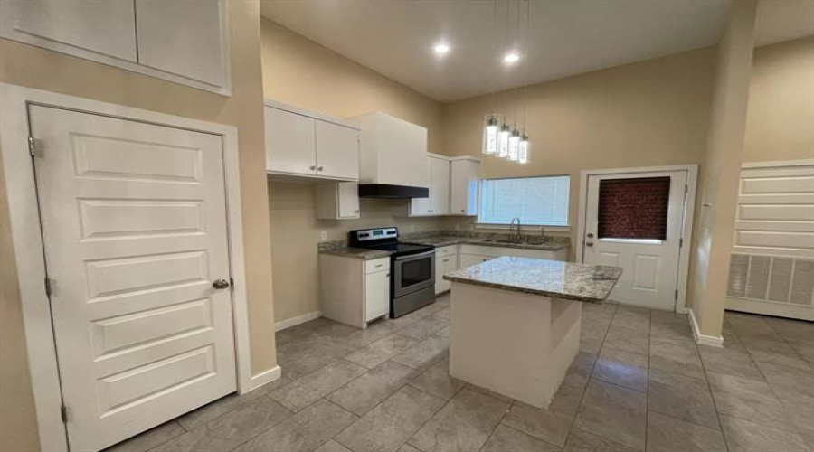 1613 Rene Solis Dr., LAREDO, Texas 78046, 3 Bedrooms Bedrooms, 4 Rooms Rooms,2 BathroomsBathrooms,Residential,For Rent,1613 Rene Solis Dr.,20261073