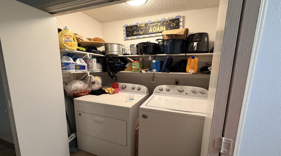 307 Hancock Ct, Laredo, Texas 78046, 3 Bedrooms Bedrooms, 6 Rooms Rooms,2 BathroomsBathrooms,Residential,For Rent,307 Hancock Ct,20261077