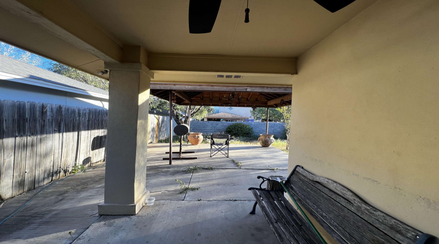 307 Hancock Ct, Laredo, Texas 78046, 3 Bedrooms Bedrooms, 6 Rooms Rooms,2 BathroomsBathrooms,Residential,For Rent,307 Hancock Ct,20261077