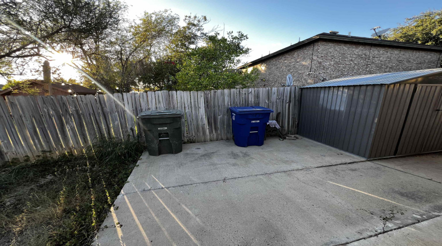 307 Hancock Ct, Laredo, Texas 78046, 3 Bedrooms Bedrooms, 6 Rooms Rooms,2 BathroomsBathrooms,Residential,For Rent,307 Hancock Ct,20261077