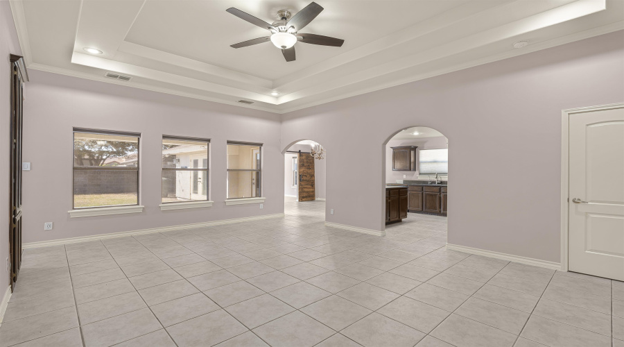 8710 Allegheny St, laredo, Texas 78045, 3 Bedrooms Bedrooms, 6 Rooms Rooms,2 BathroomsBathrooms,Residential,For Sale,8710 Allegheny St,20261078