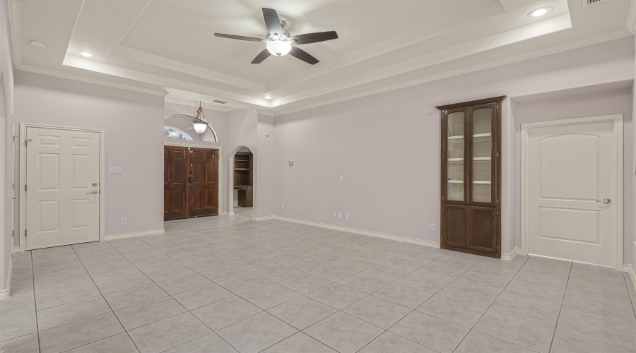 8710 Allegheny St, laredo, Texas 78045, 3 Bedrooms Bedrooms, 6 Rooms Rooms,2 BathroomsBathrooms,Residential,For Sale,8710 Allegheny St,20261078