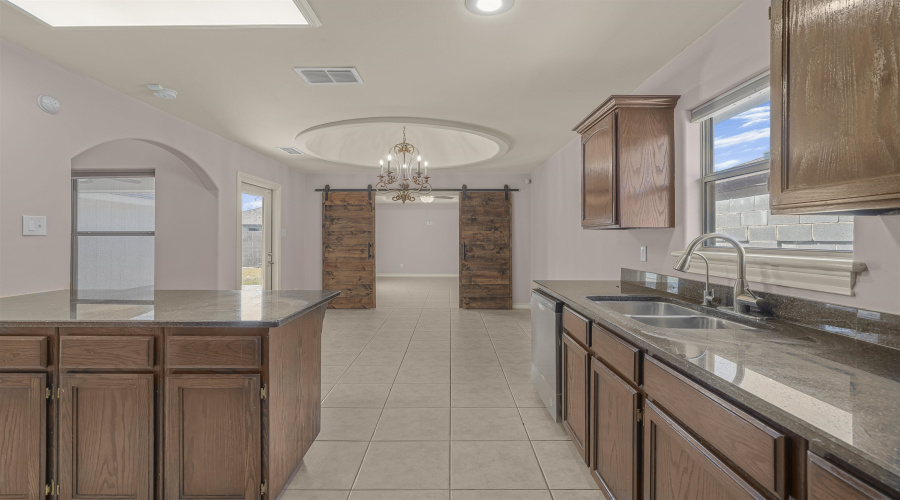 8710 Allegheny St, laredo, Texas 78045, 3 Bedrooms Bedrooms, 6 Rooms Rooms,2 BathroomsBathrooms,Residential,For Sale,8710 Allegheny St,20261078