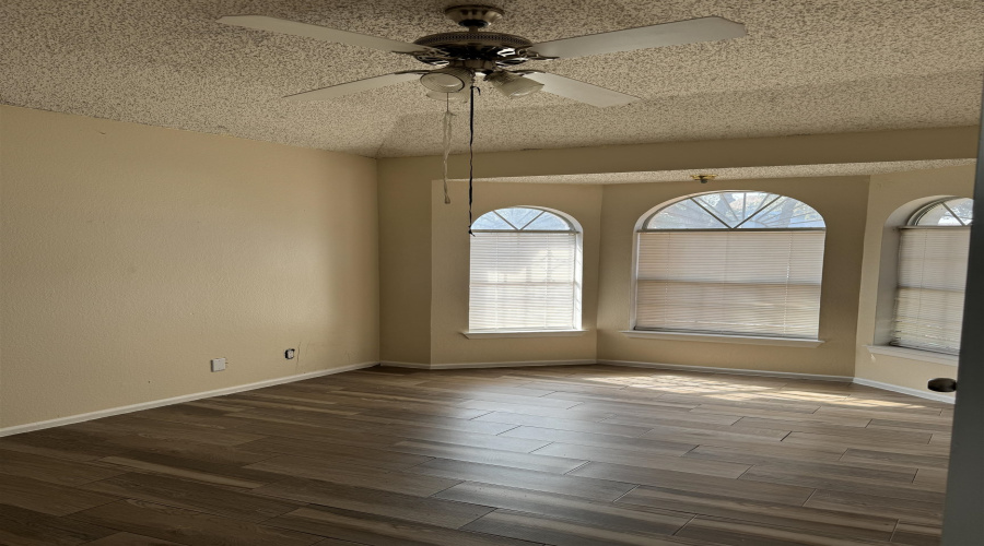 605 Atlanta Dr, Laredo, Texas 78045, 3 Bedrooms Bedrooms, 5 Rooms Rooms,2 BathroomsBathrooms,Residential,For Rent,605 Atlanta Dr,20261081