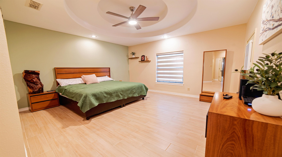 2912 Sundance Lp, Laredo, Texas 78045, 3 Bedrooms Bedrooms, 6 Rooms Rooms,2 BathroomsBathrooms,Residential,For Sale,2912 Sundance Lp,20261082