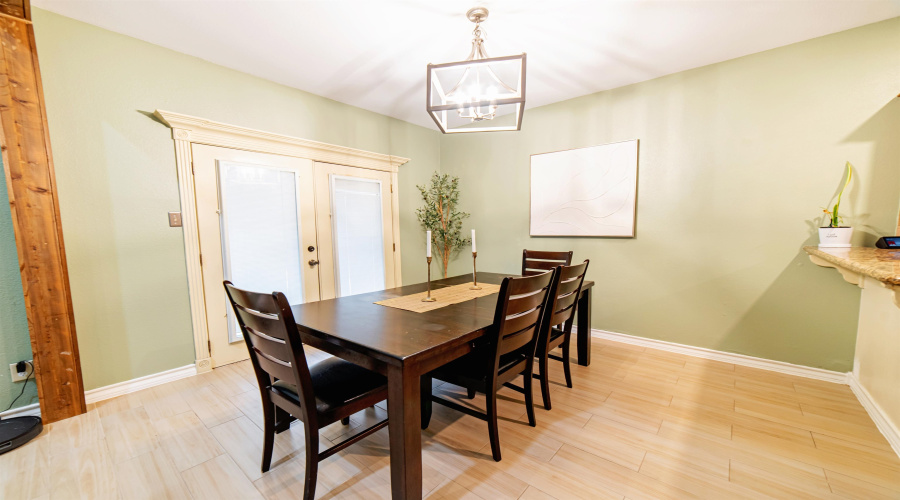 2912 Sundance Lp, Laredo, Texas 78045, 3 Bedrooms Bedrooms, 6 Rooms Rooms,2 BathroomsBathrooms,Residential,For Sale,2912 Sundance Lp,20261082