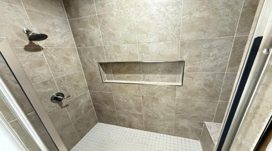 409 Glen Cook Dr., Laredo, Texas 78045-0000, 3 Bedrooms Bedrooms, 6 Rooms Rooms,2 BathroomsBathrooms,Residential,For Sale,409 Glen Cook Dr.,20261084