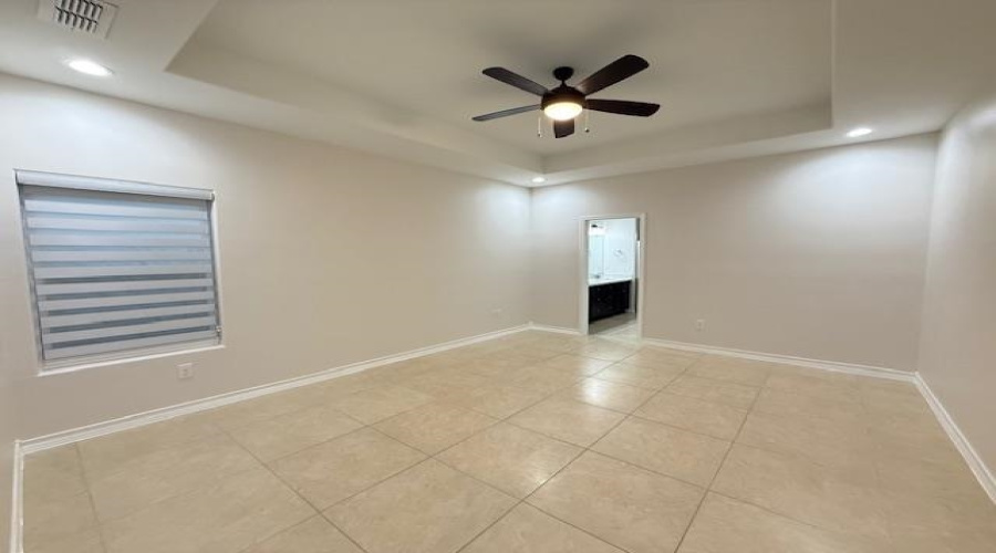 409 Glen Cook Dr., Laredo, Texas 78045-0000, 3 Bedrooms Bedrooms, 6 Rooms Rooms,2 BathroomsBathrooms,Residential,For Sale,409 Glen Cook Dr.,20261084