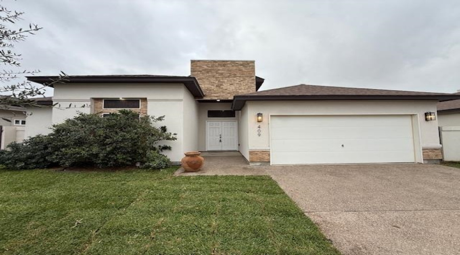 409 Glen Cook Dr., Laredo, Texas 78045-0000, 3 Bedrooms Bedrooms, 6 Rooms Rooms,2 BathroomsBathrooms,Residential,For Sale,409 Glen Cook Dr.,20261084