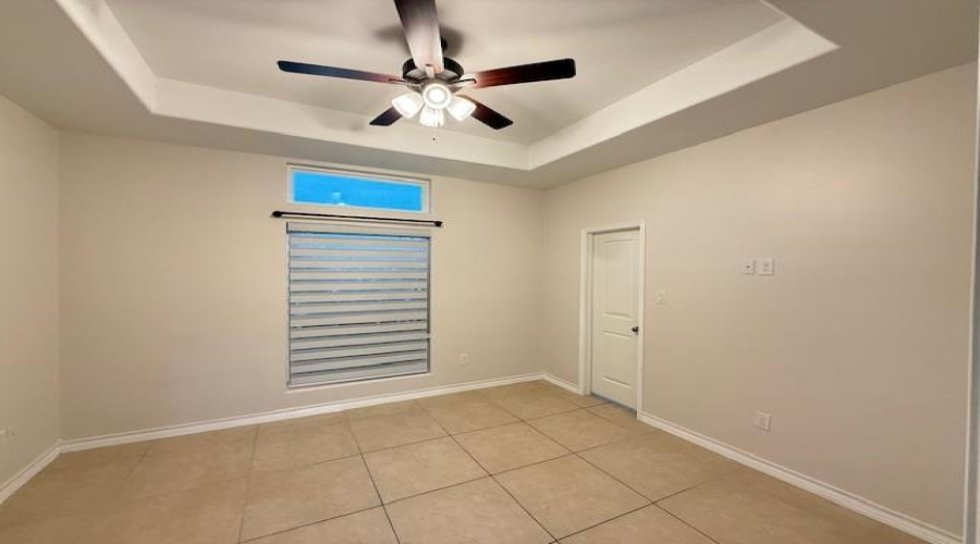 409 Glen Cook Dr., Laredo, Texas 78045-0000, 3 Bedrooms Bedrooms, 6 Rooms Rooms,2 BathroomsBathrooms,Residential,For Sale,409 Glen Cook Dr.,20261084