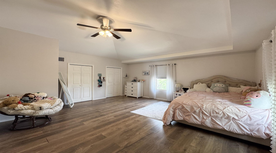 183 Vista Hermosa, Zapata, Texas 78076, 5 Bedrooms Bedrooms, 6 Rooms Rooms,3 BathroomsBathrooms,Residential,For Sale,183 Vista Hermosa,20261086