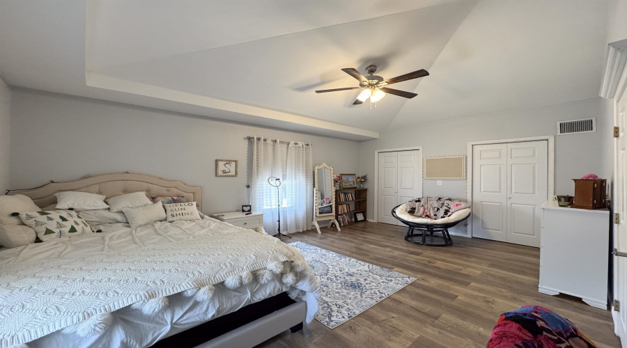 183 Vista Hermosa, Zapata, Texas 78076, 5 Bedrooms Bedrooms, 6 Rooms Rooms,3 BathroomsBathrooms,Residential,For Sale,183 Vista Hermosa,20261086