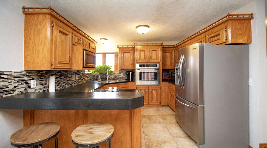 183 Vista Hermosa, Zapata, Texas 78076, 5 Bedrooms Bedrooms, 6 Rooms Rooms,3 BathroomsBathrooms,Residential,For Sale,183 Vista Hermosa,20261086