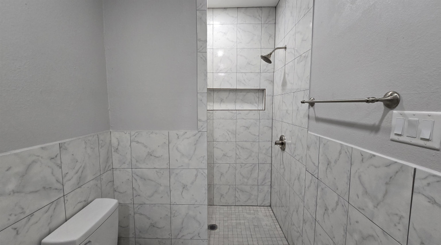 1502 Quail Ct, Laredo, Texas 78041-682, 1 Bedroom Bedrooms, 2 Rooms Rooms,1 BathroomBathrooms,Residential,For Rent,1502 Quail Ct,20261087