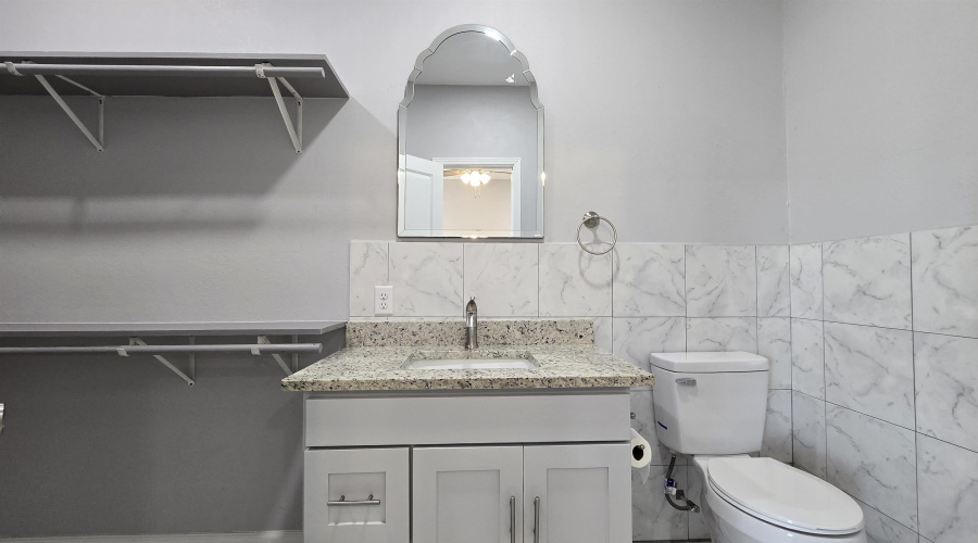 1502 Quail Ct, Laredo, Texas 78041-682, 1 Bedroom Bedrooms, 2 Rooms Rooms,1 BathroomBathrooms,Residential,For Rent,1502 Quail Ct,20261087