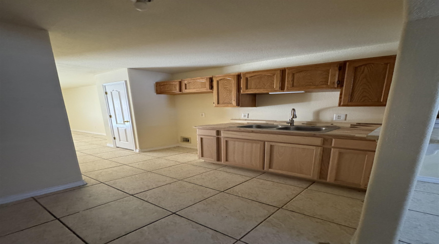 1020 Dicky Lane, LAREDO, Texas 78045, 3 Bedrooms Bedrooms, 6 Rooms Rooms,2 BathroomsBathrooms,Residential,For Sale,1020 Dicky Lane,20261089