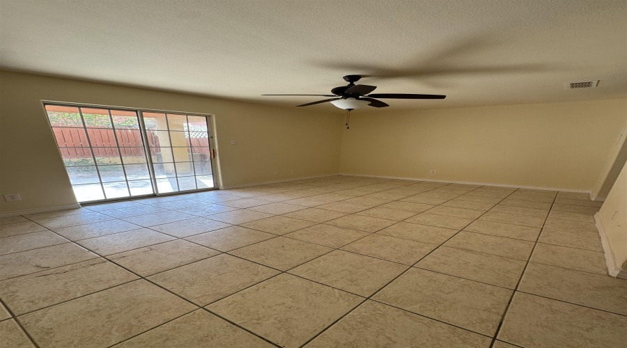 1020 Dicky Lane, LAREDO, Texas 78045, 3 Bedrooms Bedrooms, 6 Rooms Rooms,2 BathroomsBathrooms,Residential,For Sale,1020 Dicky Lane,20261089