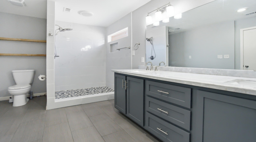 138 Martingale Ln, LAREDO, Texas 78041-2231, 3 Bedrooms Bedrooms, 7 Rooms Rooms,2 BathroomsBathrooms,Residential,For Sale,138 Martingale Ln,20261091