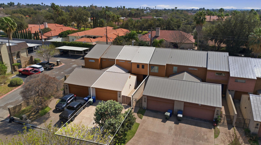 138 Martingale Ln, LAREDO, Texas 78041-2231, 3 Bedrooms Bedrooms, 7 Rooms Rooms,2 BathroomsBathrooms,Residential,For Sale,138 Martingale Ln,20261091