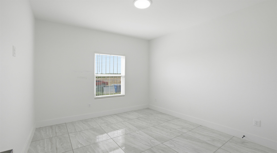 5225 Anacahuita Dr, Laredo, Texas 78046, 3 Bedrooms Bedrooms, 5 Rooms Rooms,2 BathroomsBathrooms,Residential,For Sale,5225 Anacahuita Dr,20261101