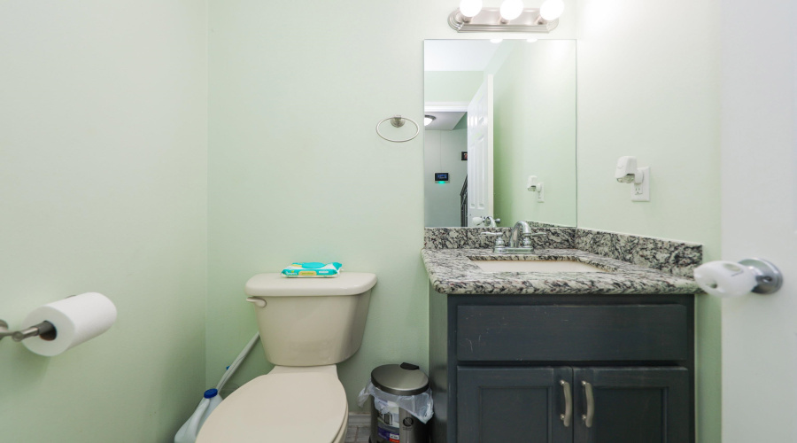 4348 Regina Dr., Laredo, Texas 78046, 4 Bedrooms Bedrooms, 7 Rooms Rooms,2 BathroomsBathrooms,Residential,For Sale,4348 Regina Dr.,20261104