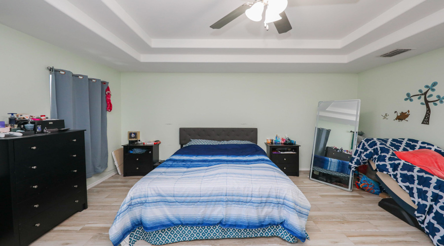 4348 Regina Dr., Laredo, Texas 78046, 4 Bedrooms Bedrooms, 7 Rooms Rooms,2 BathroomsBathrooms,Residential,For Sale,4348 Regina Dr.,20261104