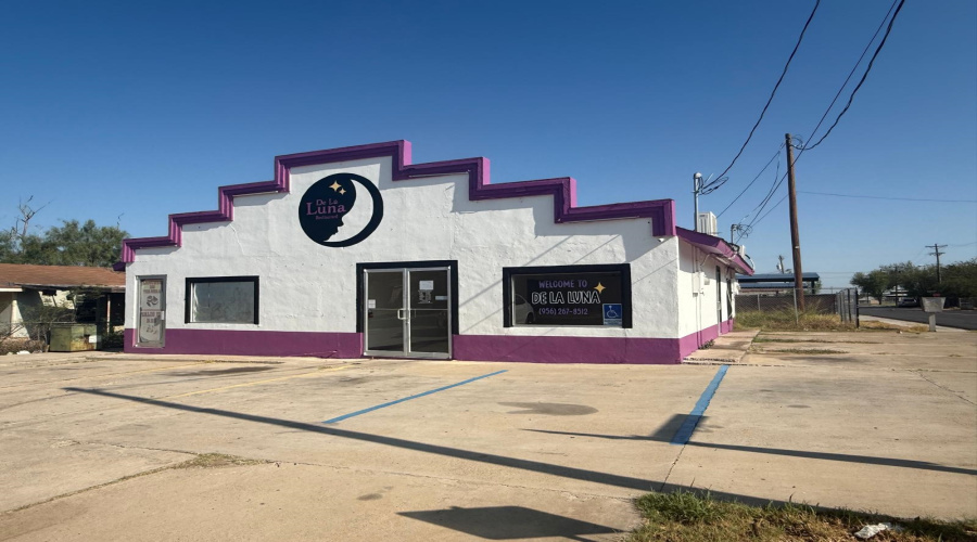 1402 Centeno Ln, Rio Bravo, Texas 78046, 1 Room Rooms,2 BathroomsBathrooms,Commercial retail/office,For Rent,1402 Centeno Ln,20261106