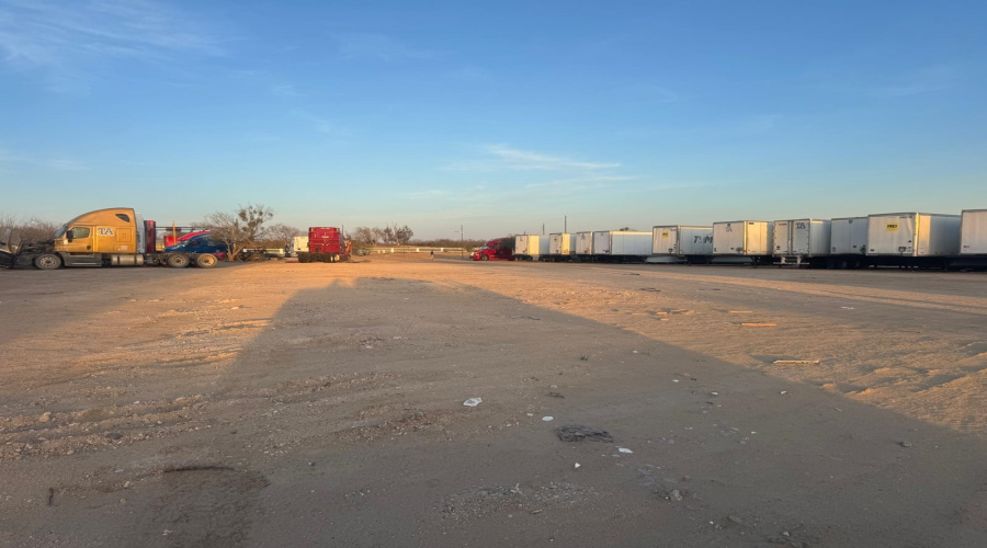 2035 Garland, Laredo, Texas 78045, ,Land,For Rent,2035 Garland,20261112