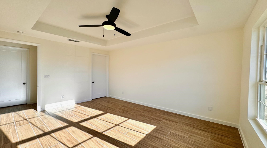 1511 Eagles LN, LAREDO, Texas 78045, 3 Bedrooms Bedrooms, 6 Rooms Rooms,2 BathroomsBathrooms,Residential,For Rent,1511 Eagles LN,20261107