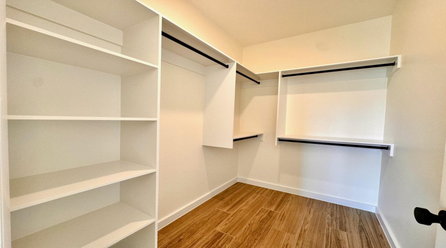 1511 Eagles LN, LAREDO, Texas 78045, 3 Bedrooms Bedrooms, 6 Rooms Rooms,2 BathroomsBathrooms,Residential,For Rent,1511 Eagles LN,20261107