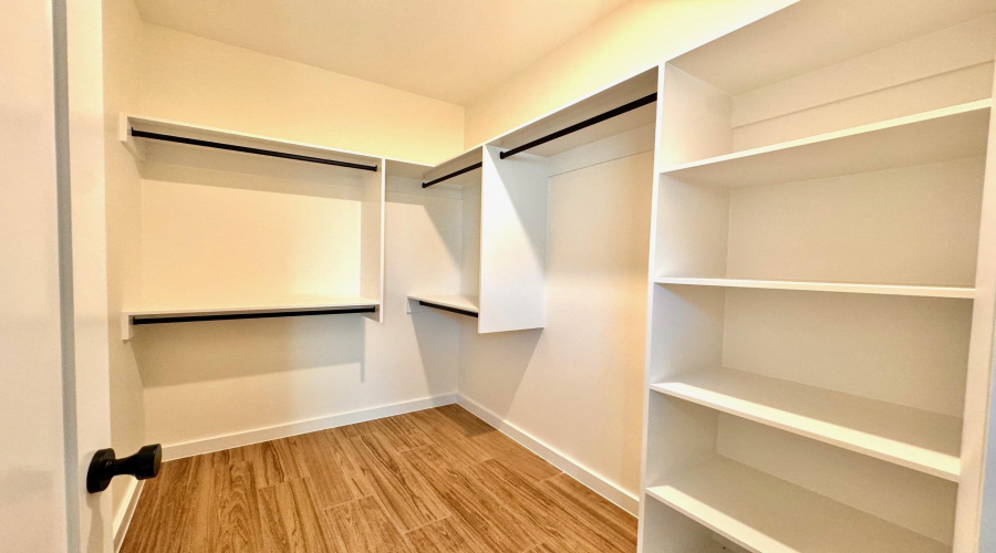 1511 Eagles LN, LAREDO, Texas 78045, 3 Bedrooms Bedrooms, 6 Rooms Rooms,2 BathroomsBathrooms,Residential,For Rent,1511 Eagles LN,20261107