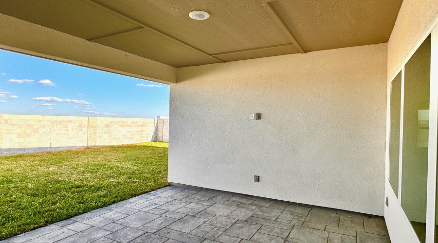 1511 Eagles LN, LAREDO, Texas 78045, 3 Bedrooms Bedrooms, 6 Rooms Rooms,2 BathroomsBathrooms,Residential,For Rent,1511 Eagles LN,20261107