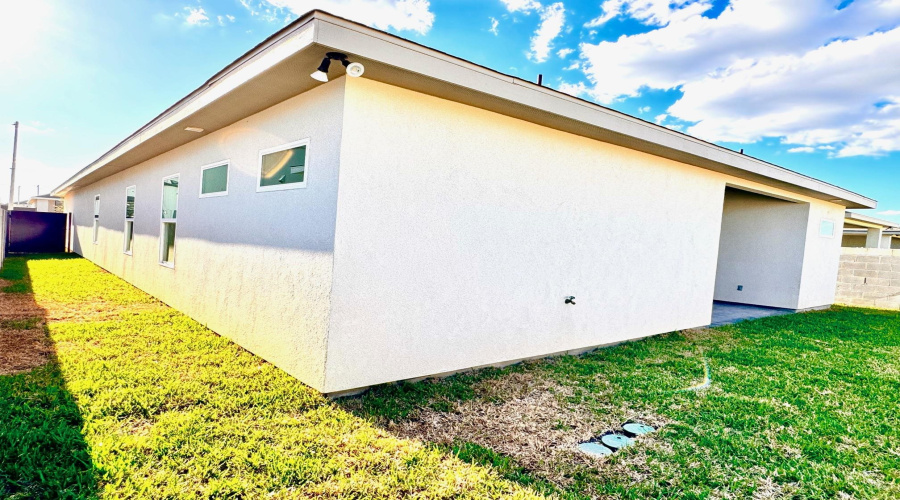 1511 Eagles LN, LAREDO, Texas 78045, 3 Bedrooms Bedrooms, 6 Rooms Rooms,2 BathroomsBathrooms,Residential,For Rent,1511 Eagles LN,20261107