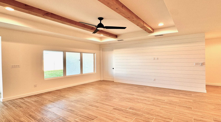 1511 Eagles LN, LAREDO, Texas 78045, 3 Bedrooms Bedrooms, 6 Rooms Rooms,2 BathroomsBathrooms,Residential,For Rent,1511 Eagles LN,20261107