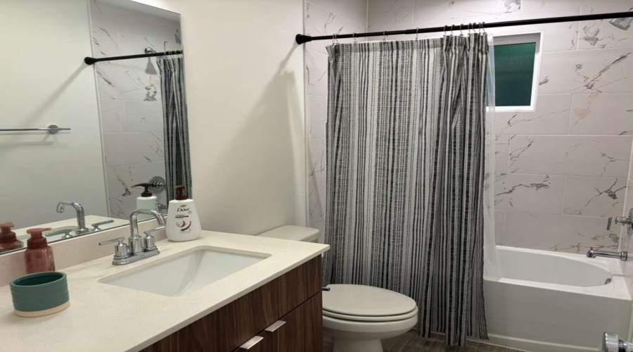 412 Deer Path Loop, Laredo, Texas 78045, 3 Bedrooms Bedrooms, 6 Rooms Rooms,2 BathroomsBathrooms,Residential,For Sale,412 Deer Path Loop,20261111