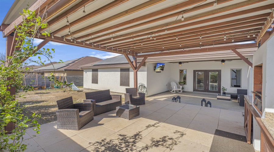 5409 Belmont Dr., Laredo, Texas 78043, 4 Bedrooms Bedrooms, 5 Rooms Rooms,2 BathroomsBathrooms,Residential,For Sale,5409 Belmont Dr.,20261115