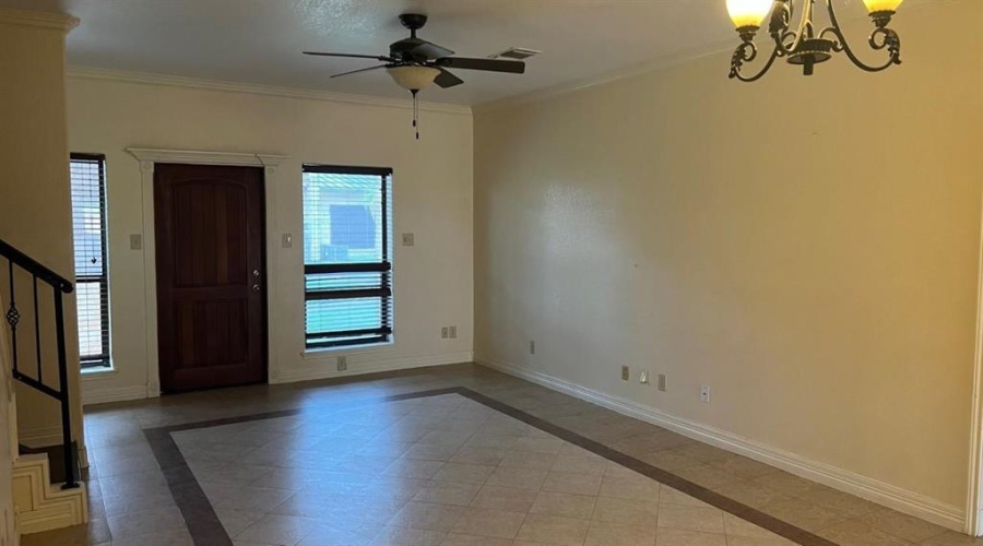 1609 Saldana Ave, LAREDO, Texas 78041, 3 Bedrooms Bedrooms, 5 Rooms Rooms,2 BathroomsBathrooms,Residential,For Rent,1609 Saldana Ave,20261116