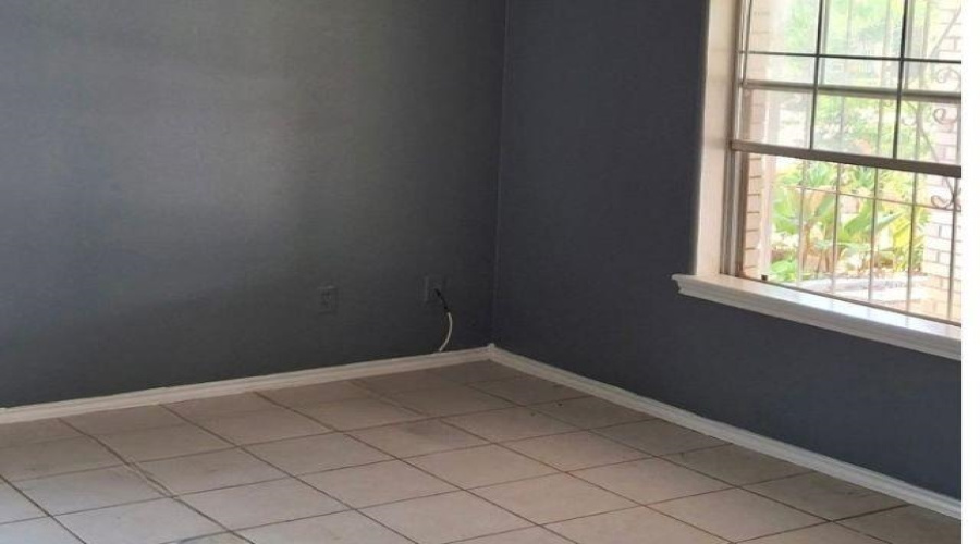 3411 Morelos Dr, Laredo, Texas 78046, 3 Bedrooms Bedrooms, 5 Rooms Rooms,2 BathroomsBathrooms,Residential,For Rent,3411 Morelos Dr,20261119