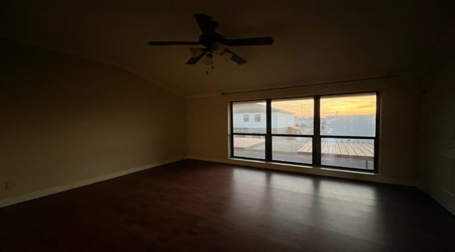 1609 Saldana Ave, LAREDO, Texas 78041, 2 Bedrooms Bedrooms, 3 Rooms Rooms,1 BathroomBathrooms,Residential,For Sale,1609 Saldana Ave,20261120