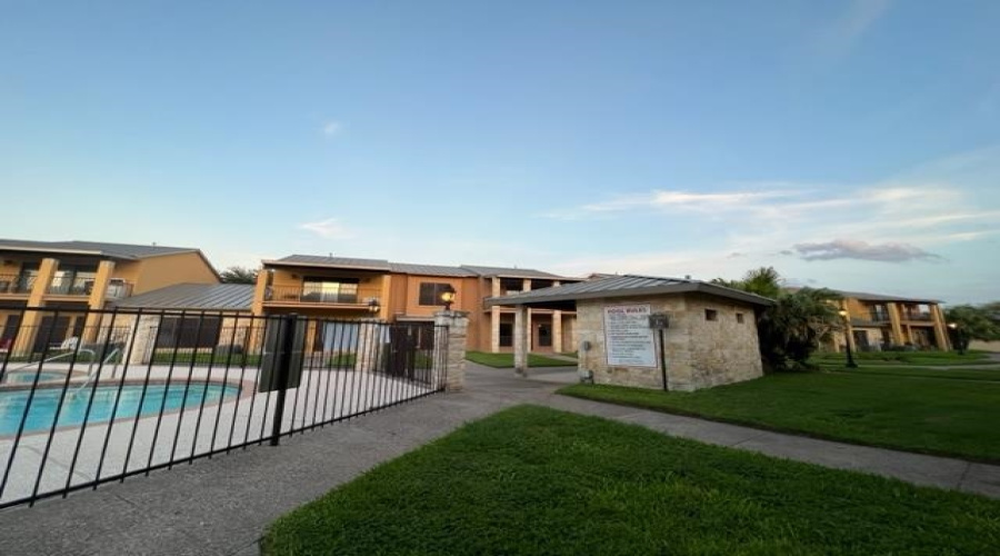 1609 Saldana Ave, LAREDO, Texas 78041, 2 Bedrooms Bedrooms, 3 Rooms Rooms,1 BathroomBathrooms,Residential,For Sale,1609 Saldana Ave,20261120