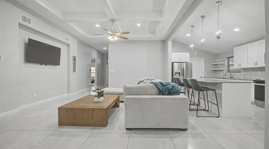 5410 Travesia Ct., Laredo, Texas 78046, 3 Bedrooms Bedrooms, 4 Rooms Rooms,2 BathroomsBathrooms,Residential,For Sale,5410 Travesia Ct.,20261122