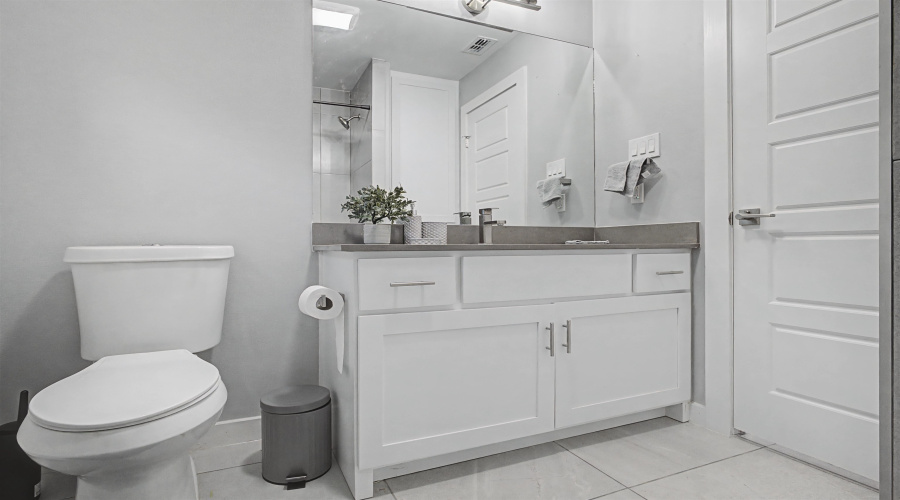 5410 Travesia Ct., Laredo, Texas 78046, 3 Bedrooms Bedrooms, 4 Rooms Rooms,2 BathroomsBathrooms,Residential,For Sale,5410 Travesia Ct.,20261122