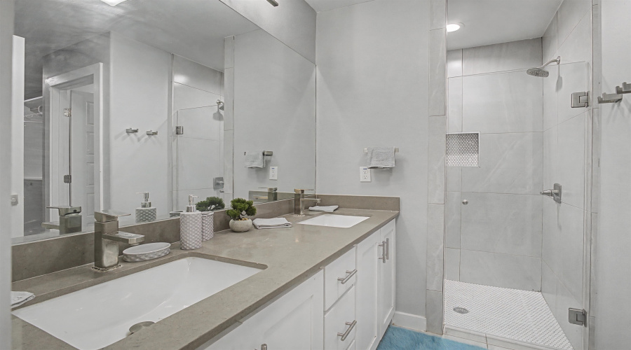 5410 Travesia Ct., Laredo, Texas 78046, 3 Bedrooms Bedrooms, 4 Rooms Rooms,2 BathroomsBathrooms,Residential,For Rent,5410 Travesia Ct.,20261123