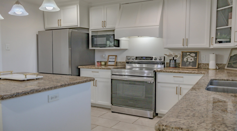 4305 Alina Dr., Laredo, Texas 78046, 3 Bedrooms Bedrooms, 5 Rooms Rooms,2 BathroomsBathrooms,Residential,For Rent,4305 Alina Dr.,20261125