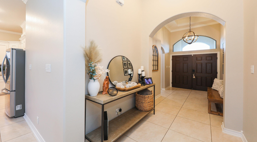 212 Bur Oak Dr, Laredo, Texas 78045, 3 Bedrooms Bedrooms, 6 Rooms Rooms,2 BathroomsBathrooms,Residential,For Sale,212 Bur Oak Dr,20261126