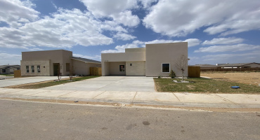5218 Curuba Dr., LAREDO, Texas 78046, 3 Bedrooms Bedrooms, 4 Rooms Rooms,2 BathroomsBathrooms,Residential,For Sale,5218 Curuba Dr.,20261131