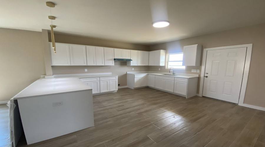 5218 Curuba Dr., LAREDO, Texas 78046, 3 Bedrooms Bedrooms, 4 Rooms Rooms,2 BathroomsBathrooms,Residential,For Sale,5218 Curuba Dr.,20261131